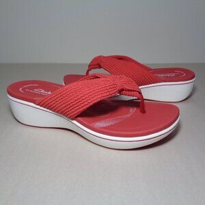 Clarks Size 9.5 Wide / BreezeRae ERIN / Cherry / Sandals New Women's Shoes